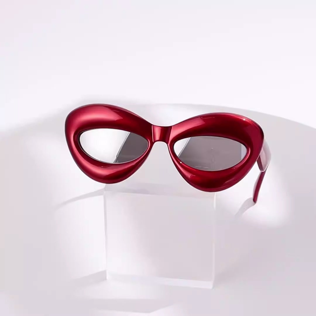 Thick Frame Cat-Eye Sunglasses