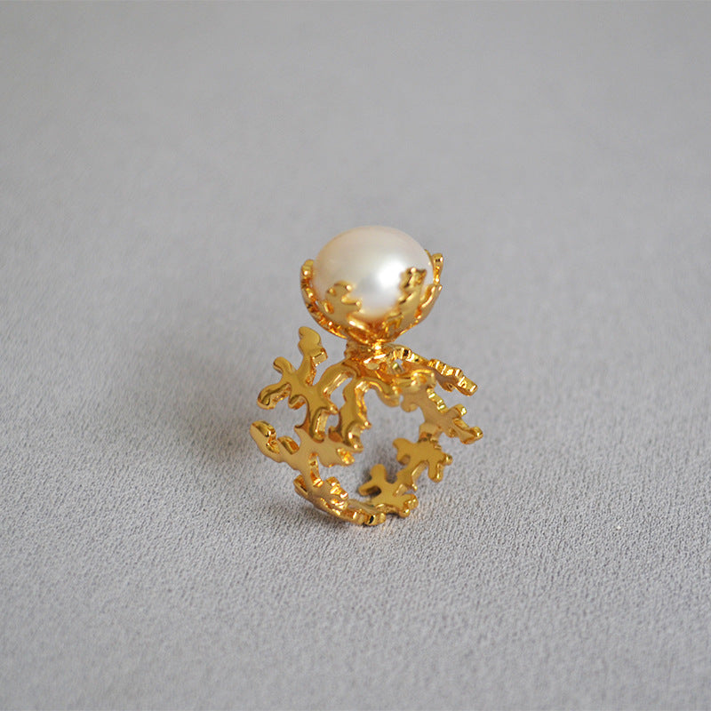 Sea Moon Baroque Pearl Classic Ring