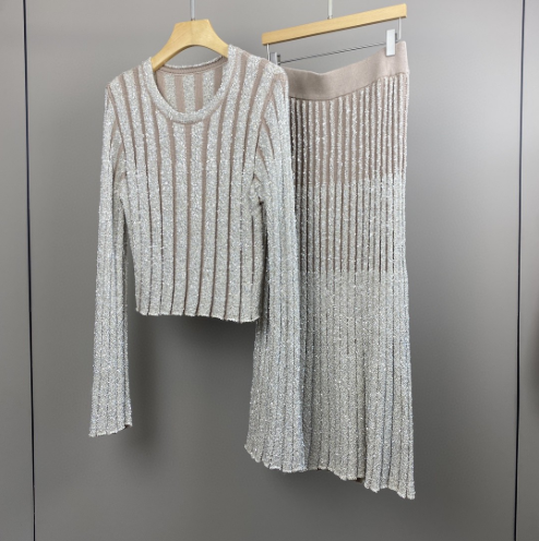 Slim Fit Sequined Sweater + Elastic Waist Skirt Set