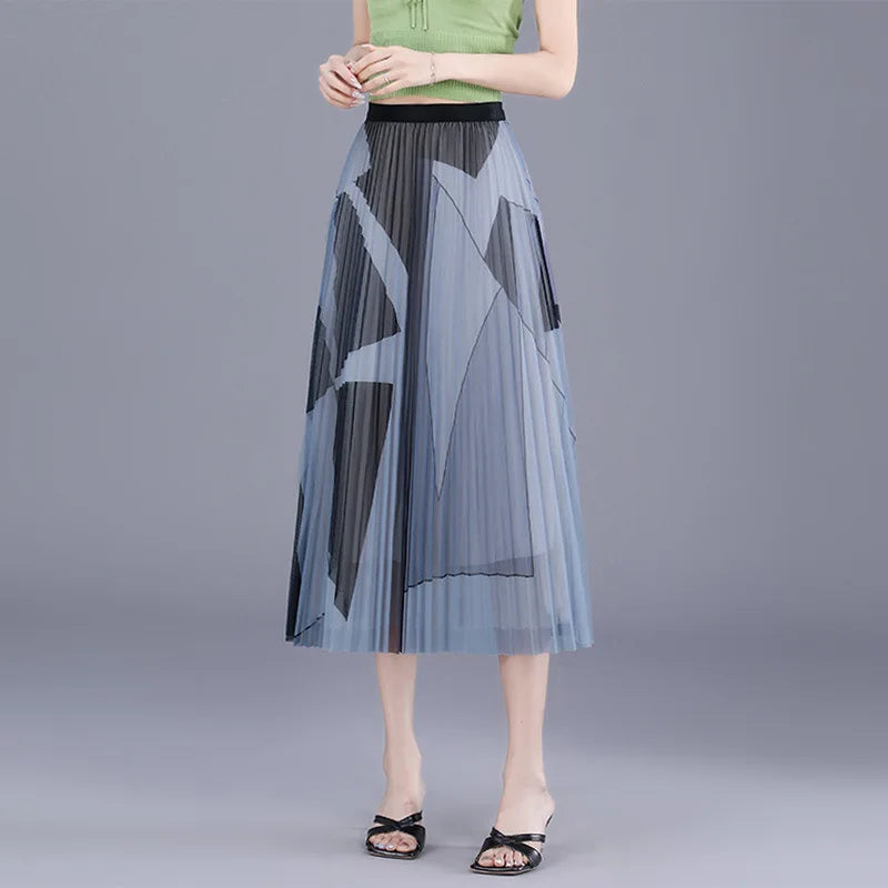 Elegant Printed Pleated Mesh Skirt