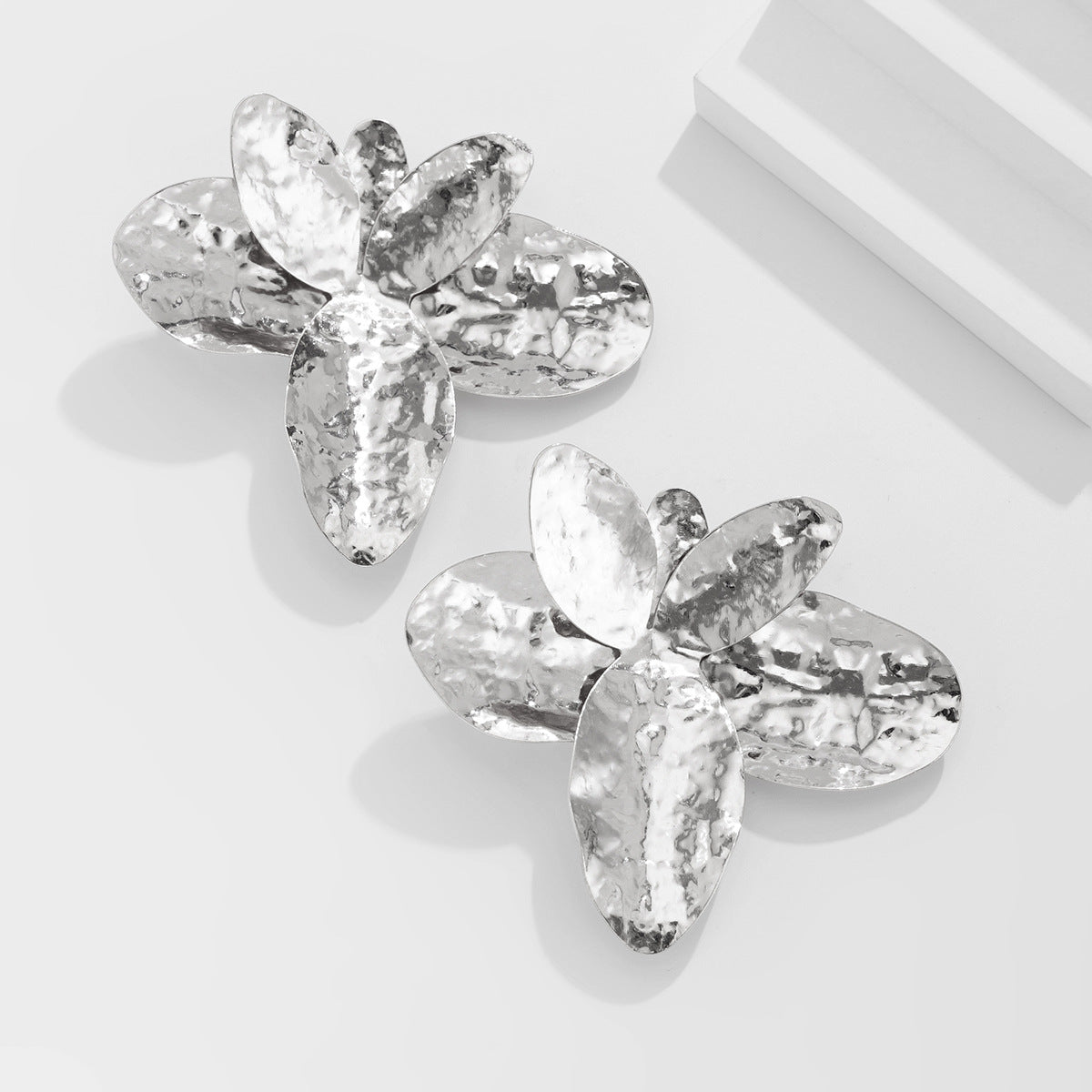 Irregular Metallic Petal Collarbone Necklace + Petal Earrings