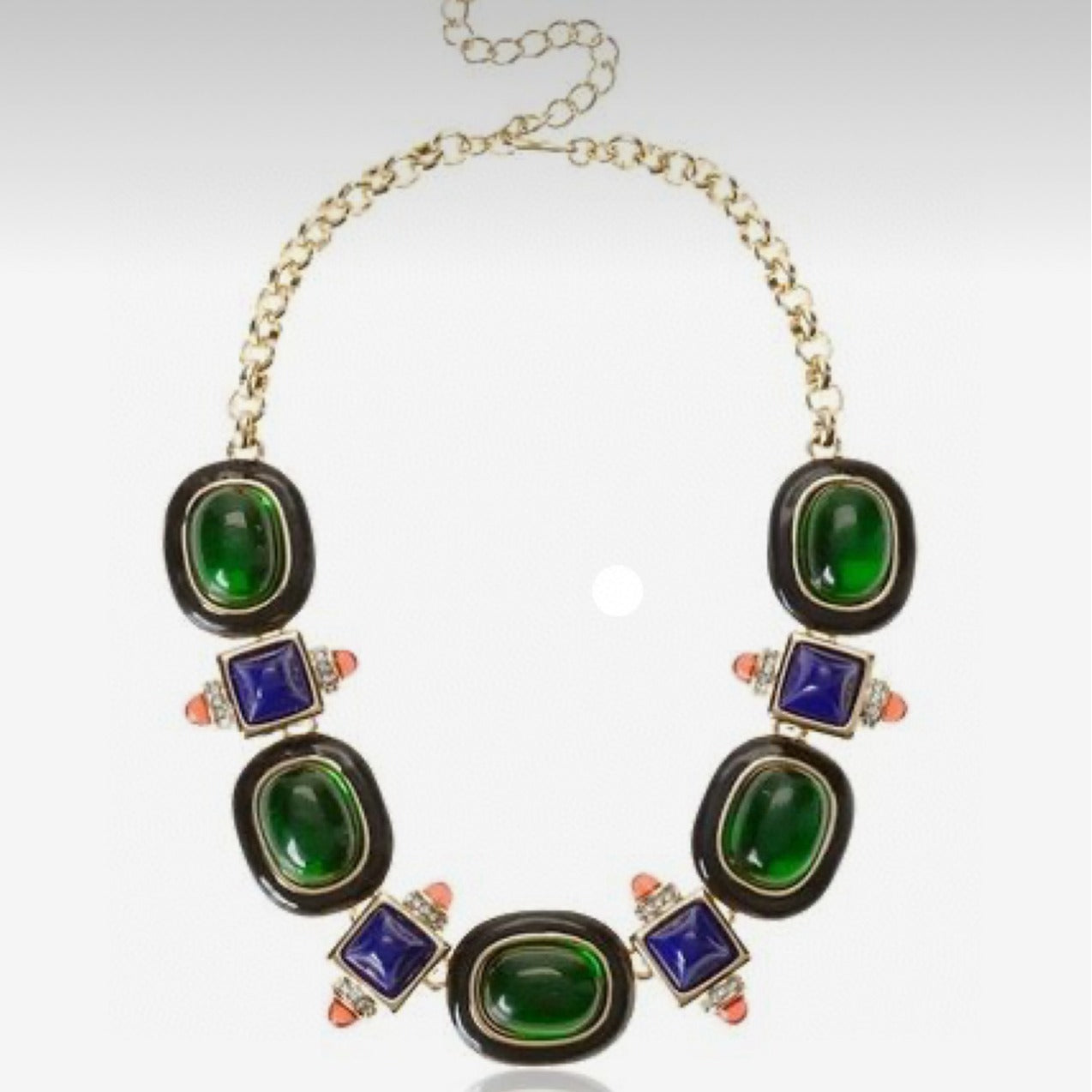 Medieval Retro Emerald Glass Exaggerated Necklace