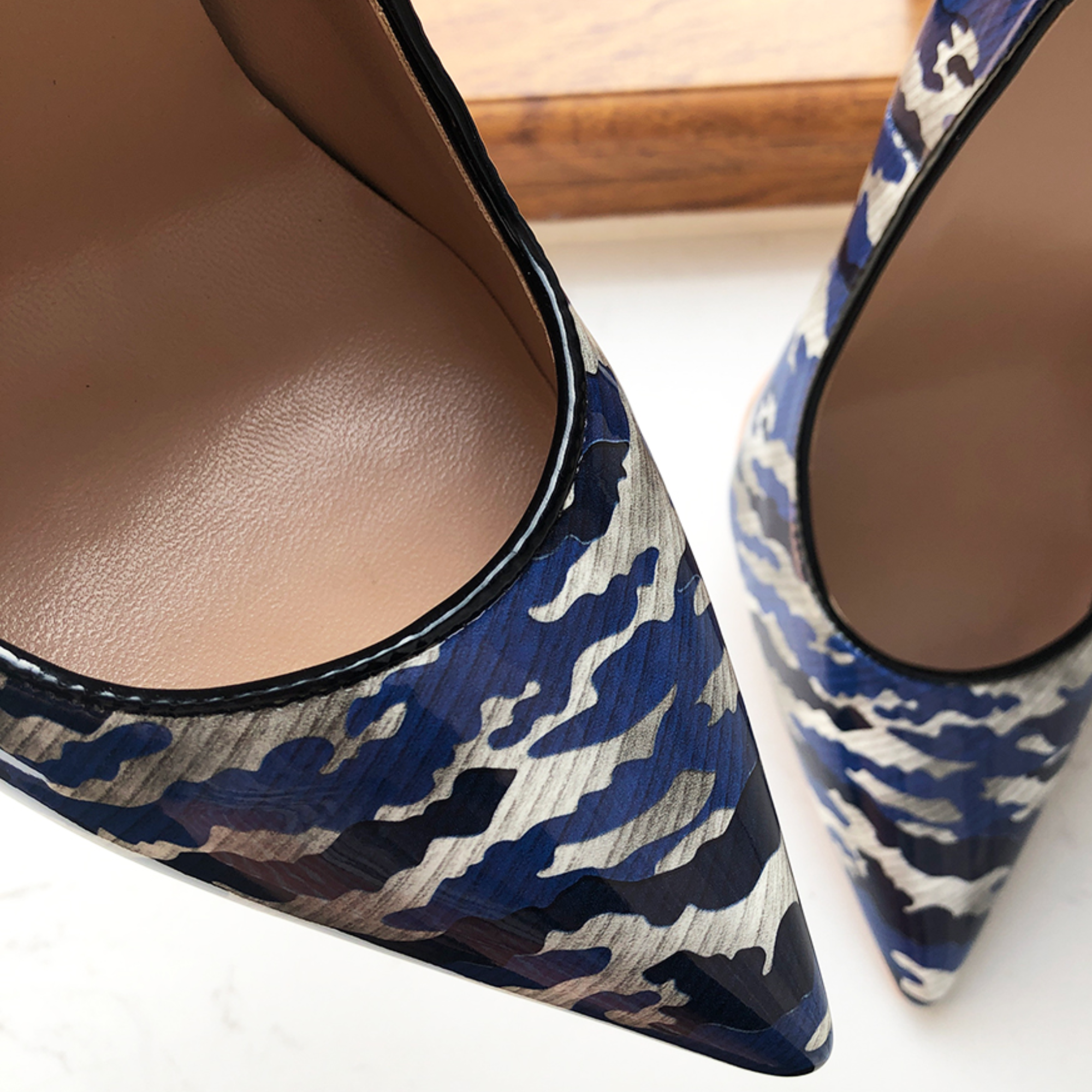 Pre Order:  Blue Graffiti Pattern Pointed-Toe Shoes