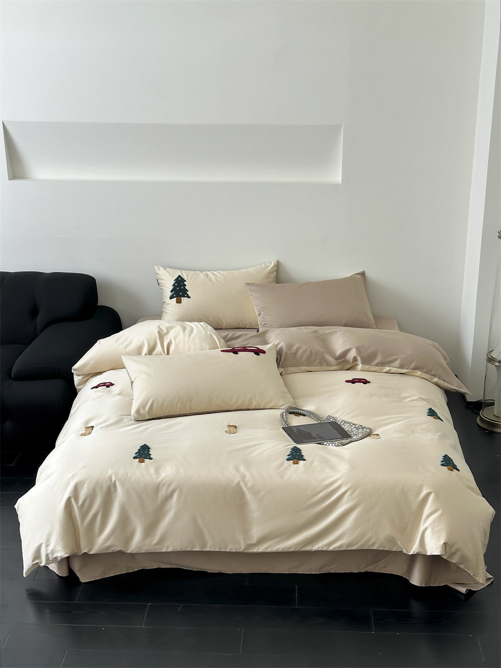 INS Style Pure Cotton 100 Long-Staple Cotton Four-Piece Set Small Forest Towel Embroidered Quilt Cover Pure Cotton 1.8 M Bedding Set