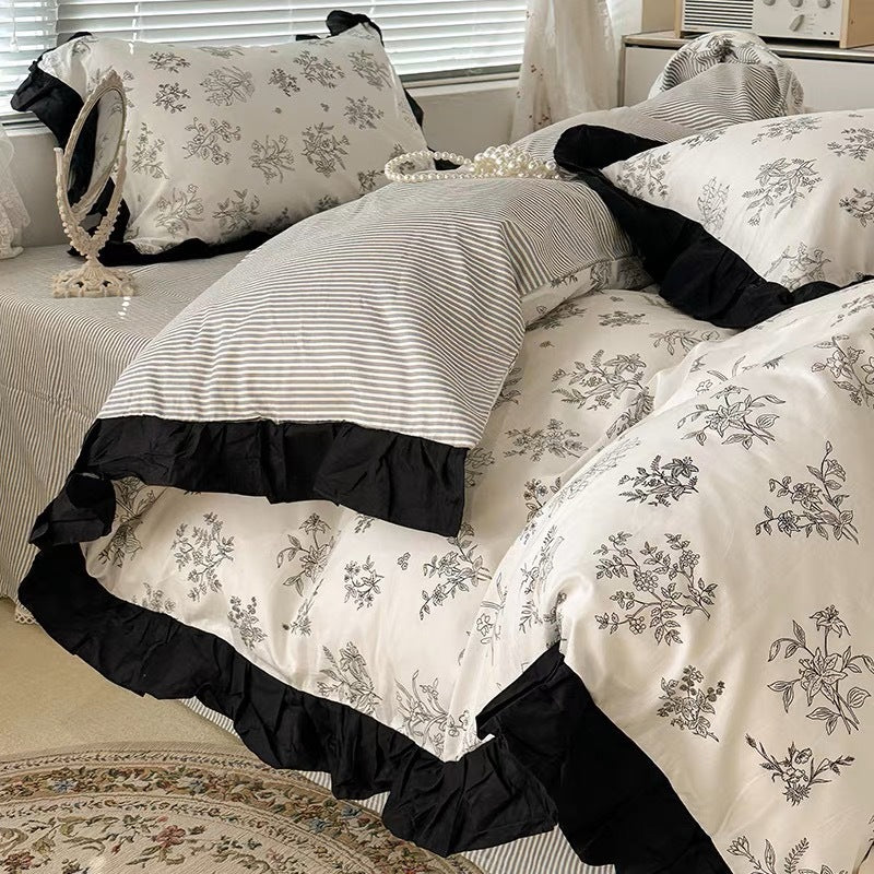 Cotton French retro bedding set four-piece set pure cotton Hepburn style bedding three-piece set black and white lace quilt cover