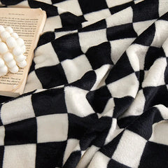 New Ins Checkerboard Blanket Classic Plaid Sofa Blanket Spring and Summer Air Conditioning Blanket Office Nap Shawl Cushion