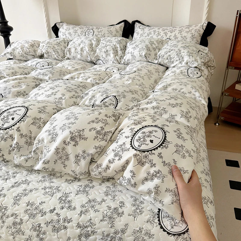 2025 new soft waxy waxy wash quilt cover Knitted double layer single bed sheet Little fresh polka dot bedding