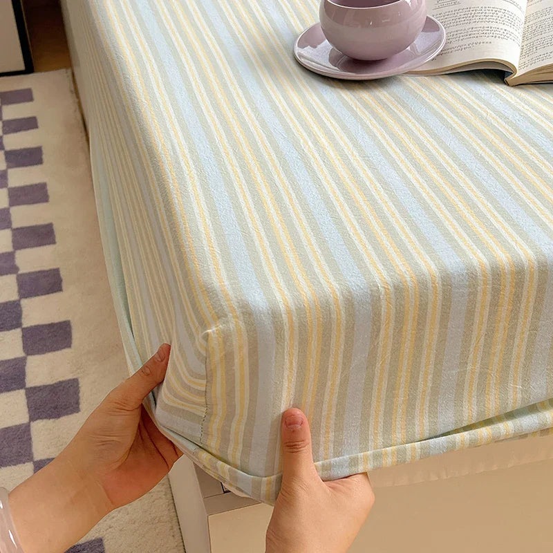 1PCS Nordic Stripe Fitted Sheet Non Slip Bedspread 100% Cotton With Elastic Band Mattress Cover (no Pillowcase)
