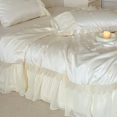 Queen Size Silky Quilt Summer Thin Comforter Embroidered Duvet Blanket Skin-friendly Bedspread edredones (Pillowcase Need Order)