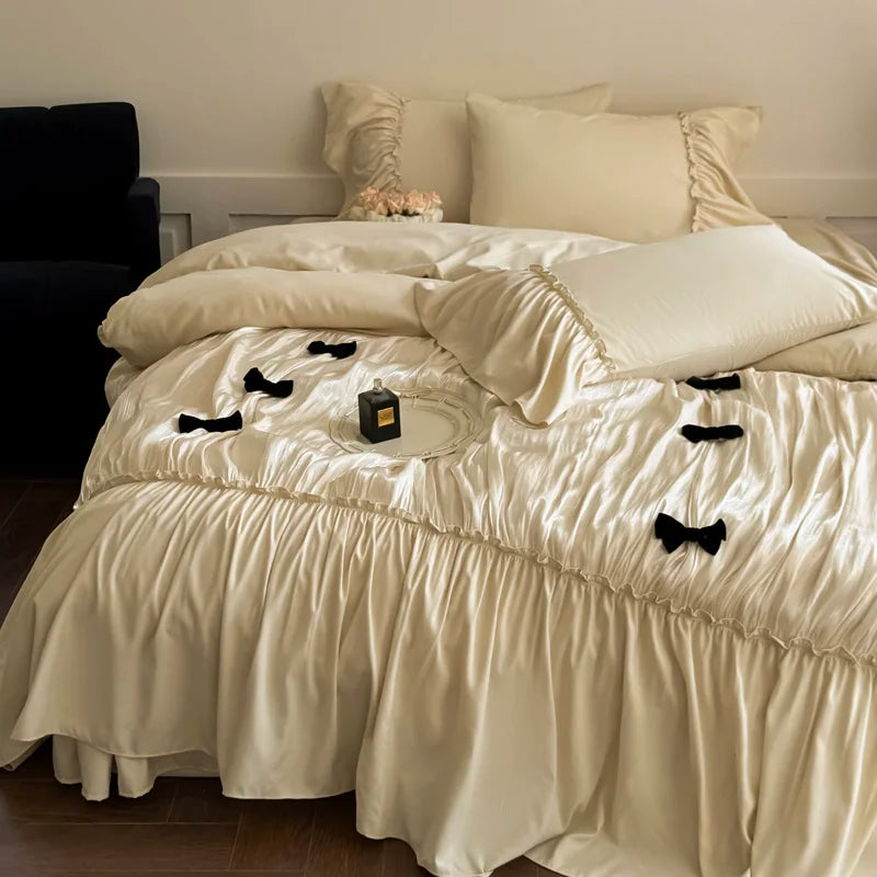 Vintage French Large Ruffles Black Bow Princess Bedding Set Duvet Cover Set Flat/Fitted Bed Sheet Pillowcases Pillowcases 4Pcs
