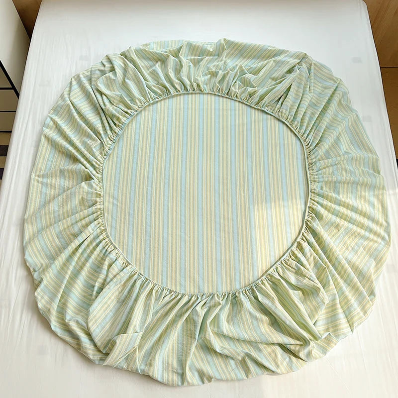 1PCS Nordic Stripe Fitted Sheet Non Slip Bedspread 100% Cotton With Elastic Band Mattress Cover (no Pillowcase)