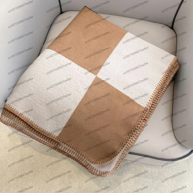 Winter Warm Blankets for Beds Sofa Plaid H Blanket Brand Designer Blanket Fleece Knitted Nap Throw Blanket Soft Wool Scarf Shawl