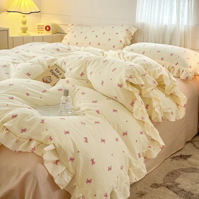 2025 Princess Style Bedding Sets Ruffle Lace Bow Quilt Cover Romantic Bedclothes Decor Woman Girls Bedroom Duvet Cover 4pcs