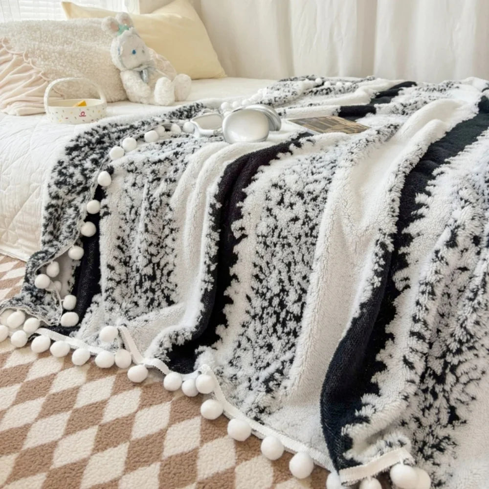 1pc two-color jacquard star velvet Dream Talk ball blanket, comfortable and breathable, dopamine color series, festival gift