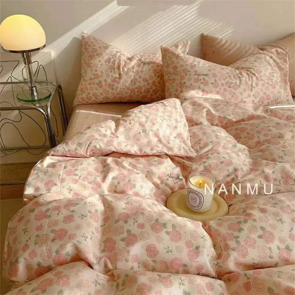 New Fashion Bedding Set Ins Floral Single Double Size Duvet Cover Flat Sheet Pillowcase Grid Solid Color Home Girls Bed Linens