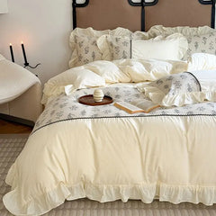 French Washed Cotton Quilt Bedding Set Four-piece Set Super Soft Princess Style Retro Pleated Small Fresh Ruffle Three-piece Set