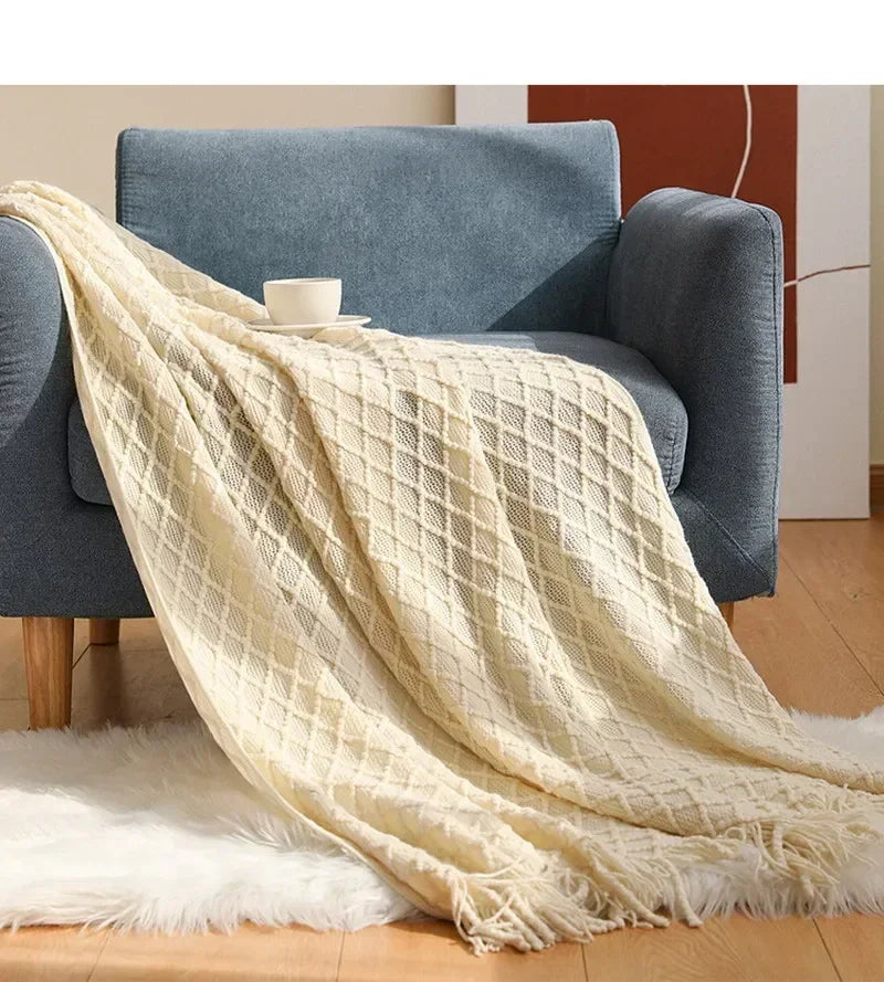 Nordic Faux Cashmere Sofa Blanket Office Nap Comfortable Bedspread Soft Homestay Decoration Blanket Thick Winter Knitted Shawl