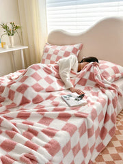 Fluffy Pink Plaid Flannel Blanket Bedroom Sofa Throw Blanket Travel Camping Soft Plaid Multifunctional Blankets for All Seasons