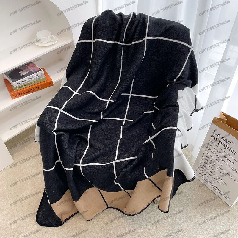 Winter Warm Blankets for Beds Sofa Plaid H Blanket Brand Designer Blanket Fleece Knitted Nap Throw Blanket Soft Wool Scarf Shawl
