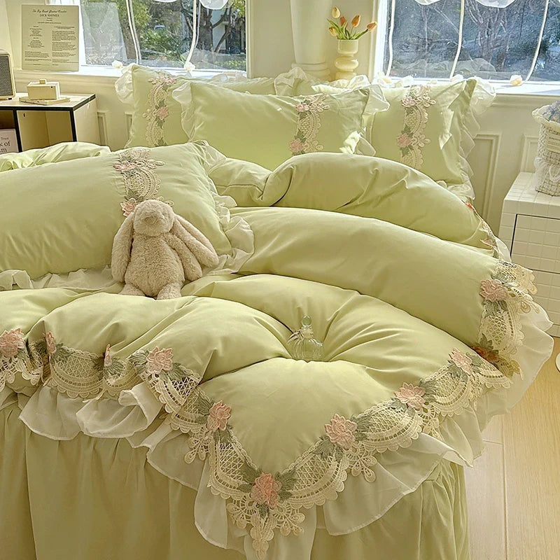 2025 New INS Princess Style Bedding Sets Ruffle Lace Bow Quilt Cover Romantic Bedclothes Woman Girls Bedroom Duvet Cover 4pcs