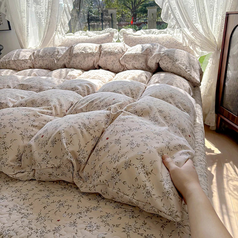 2025 new soft waxy waxy wash quilt cover Knitted double layer single bed sheet Little fresh polka dot bedding