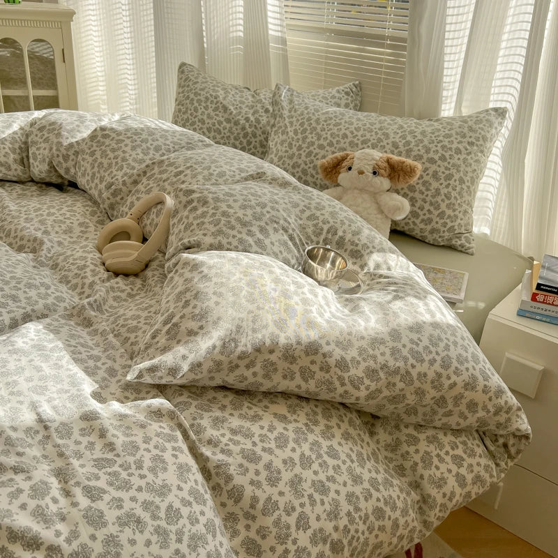 Duvet Set Double Yarn Four-piece Set Class A Aerobic Knitted Cotton Printed Love Bed Cover Skin Friendly Breathable Bedding