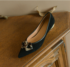 Retro Leopard Print Buckle Flat Shoes