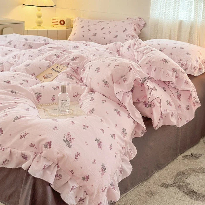 2025 Princess Style Bedding Sets Ruffle Lace Bow Quilt Cover Romantic Bedclothes Decor Woman Girls Bedroom Duvet Cover 4pcs