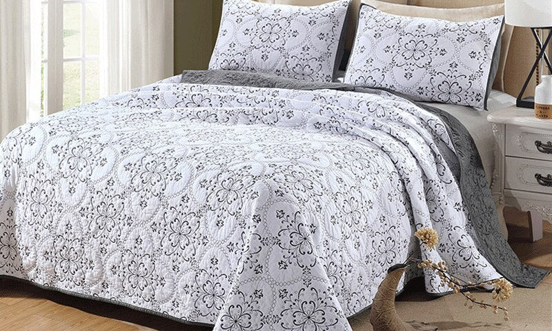 100% Cotton Embroidered Butterfly Flower 3pcs Printed Quilted Quilt Pillowcase Free Shipping