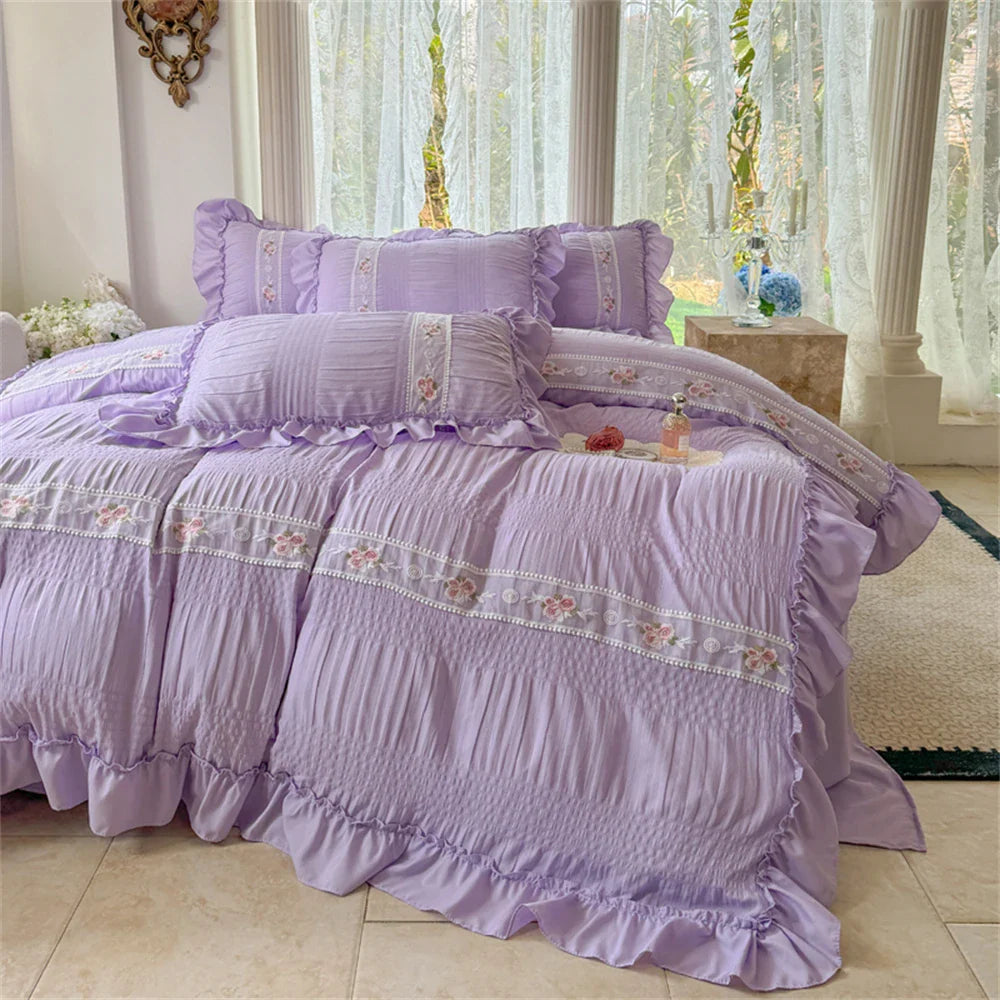 Korean Style Bed Set Seersucker Flower Embroidery Four Piece Set With Lace Bed Flat Sheet Pillowcase Duvet Cover Set Textiles