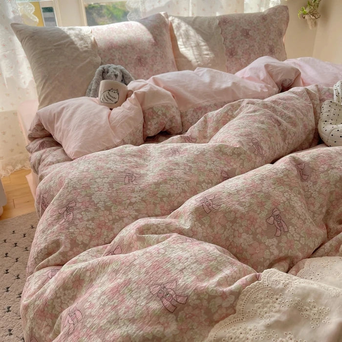 2025 new small floral cloud wrinkle double yarn bed four-piece set princess lace quilt cover three-piece bed sheet set