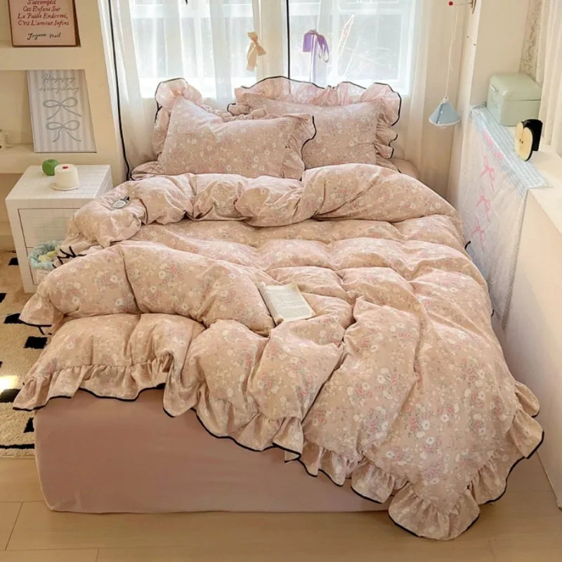 2025 new cream lace girl powder grid Korean version bed four-piece set washed cotton double-layer yarn quilt cover dormitory