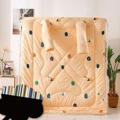 new winter warm Lazy quilt with Sleeves Mechanical Wash office Nap Covered Blanket lovely cartoon print Wearable quilted quilts