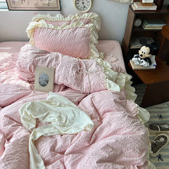 Pink Korean Princess Style Lace Ruffles Bedding Set Skin-friendly Seersucker Duvet Cover Set Fitted Sheet/Bed Sheet Pillowcases