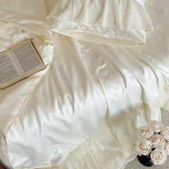 Queen Size Silky Quilt Summer Thin Comforter Embroidered Duvet Blanket Skin-friendly Bedspread edredones (Pillowcase Need Order)