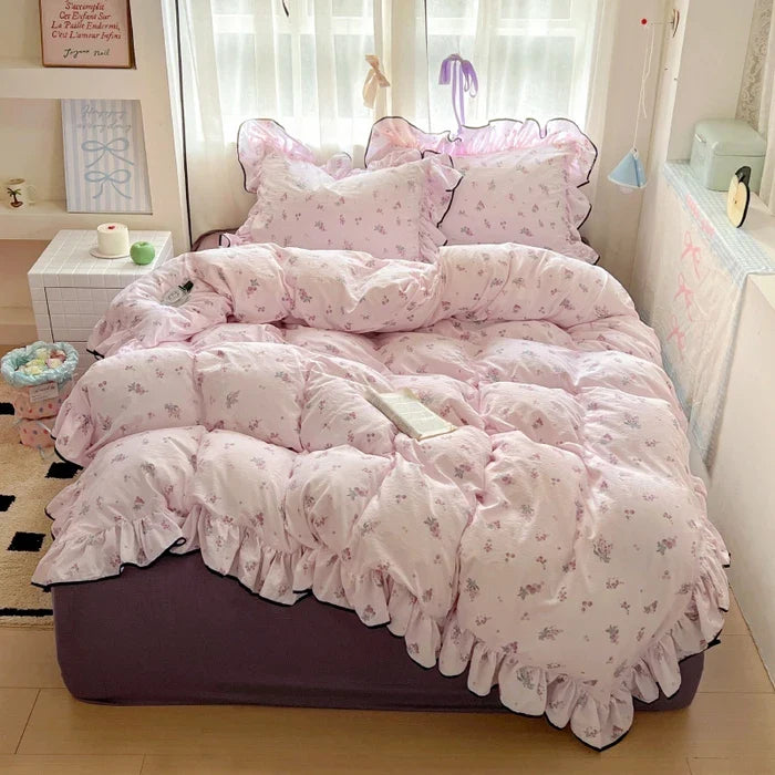 2025 new cream lace girl powder grid Korean version bed four-piece set washed cotton double-layer yarn quilt cover dormitory