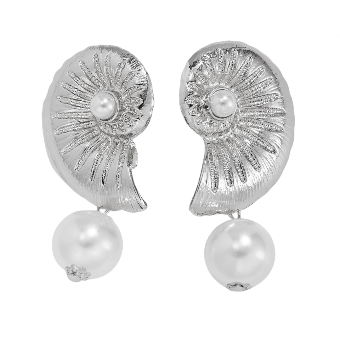 Vintage Pearl Shell Earrings