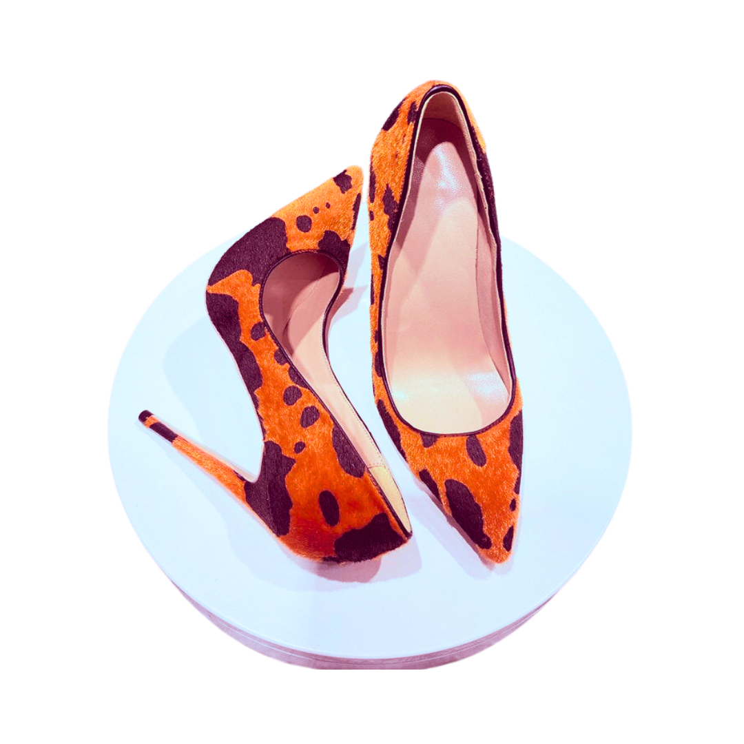 Orange Cow Printed Flock Pointed-Toe Shoes