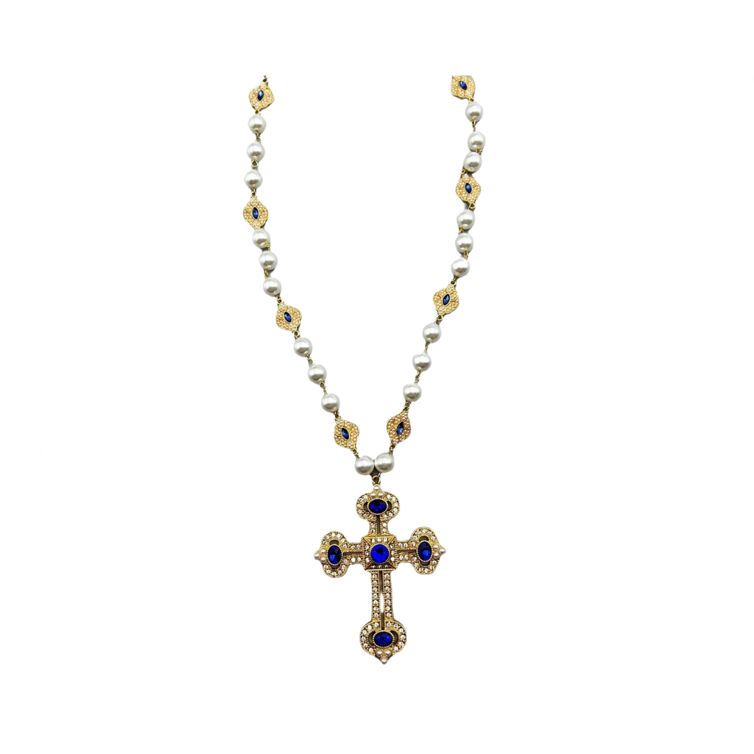 Retro Diamond Inlaid Cross Pendant Pearl Necklace