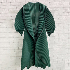 Accordion Pleated Long Coat - @samara.curtiss