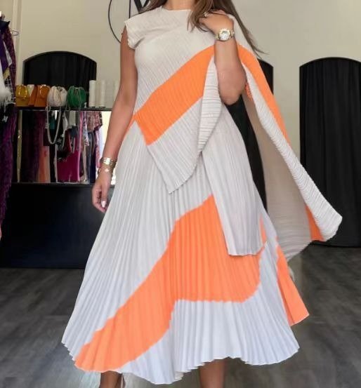 Asymmetrical Pleated Swirl Set - @phenomnalkat