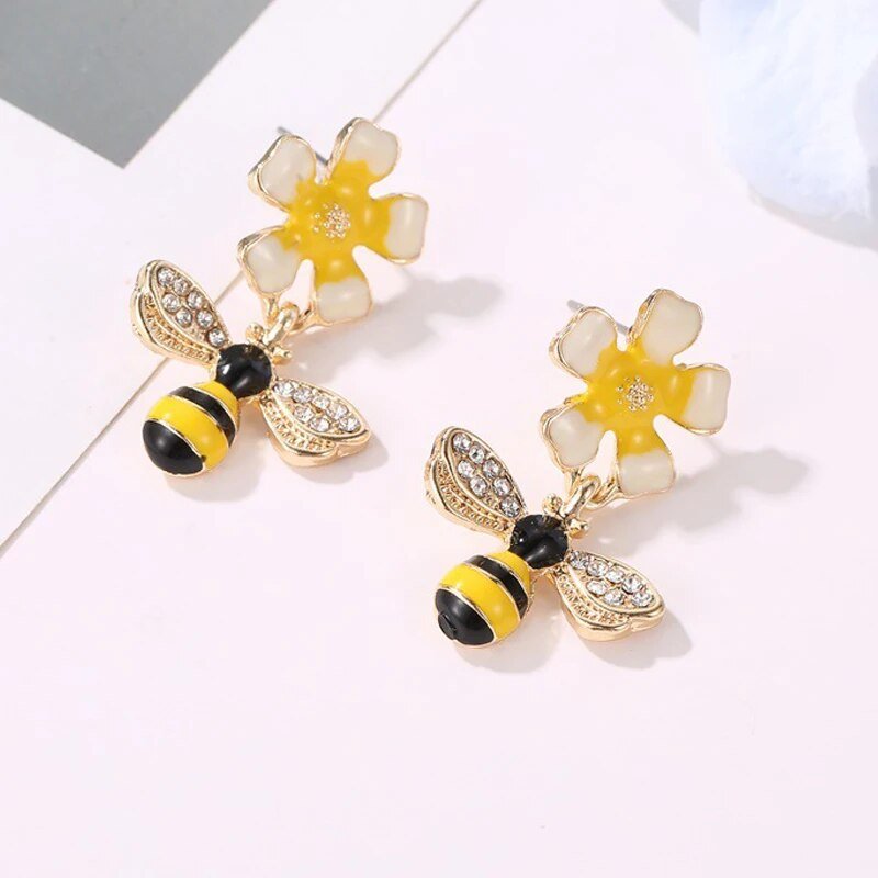 Bumble Bee Flower Dangling Earrings