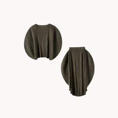 Circle Up Pleated Set