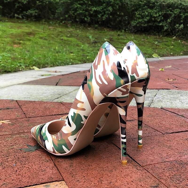 Green Camouflage Pumps