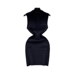 Solid Sleeveless Pleated Hip Hugging Knitted Dress