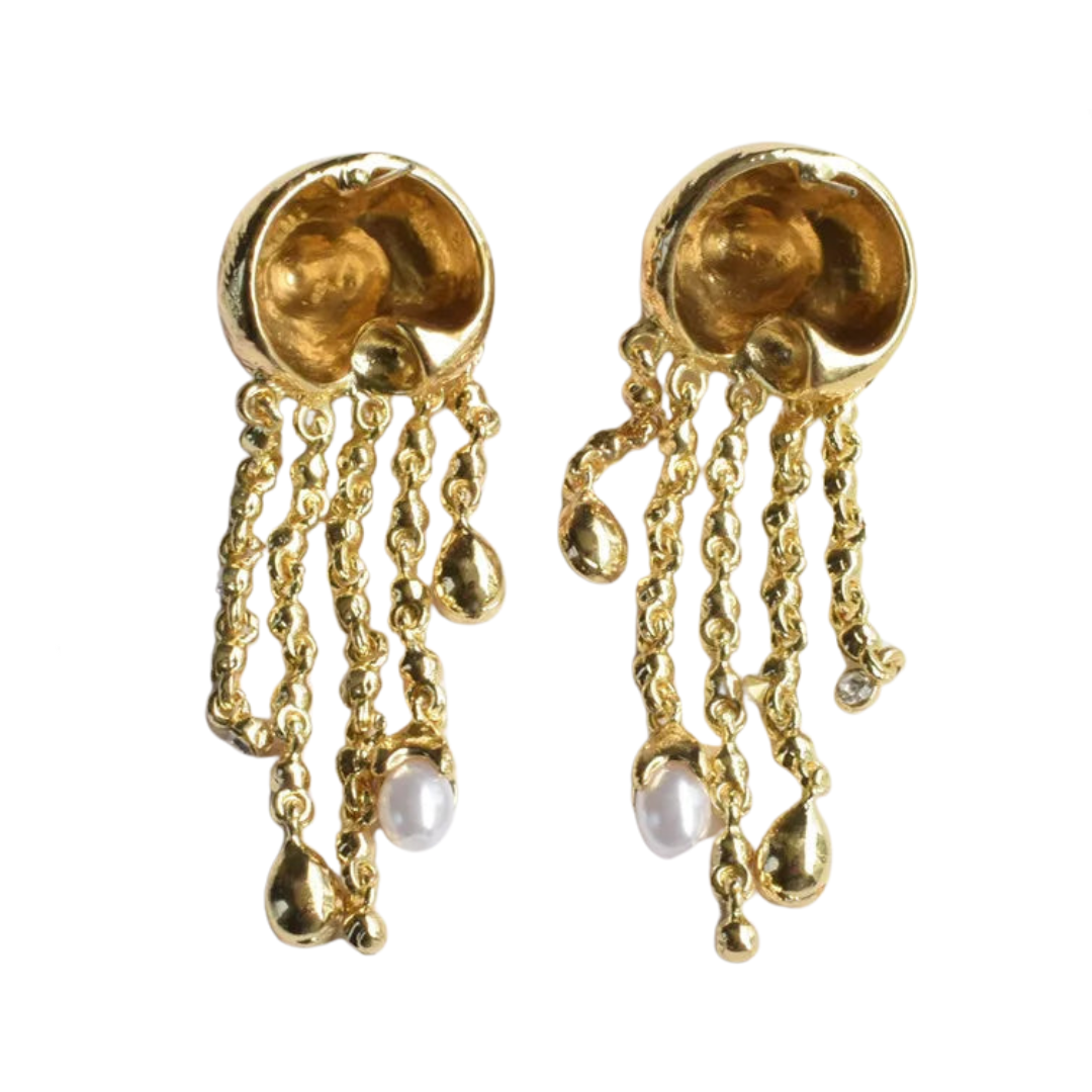 Conch Sparkling Diamond Pearl Tassel Earrings