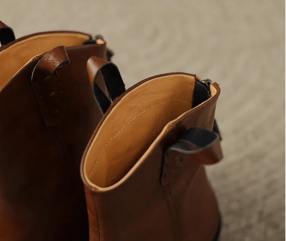 Pull Strap Pointed Cowboy Boots