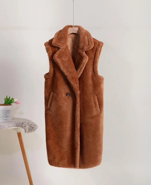 Sleeveless Welt Pocket Woolen Overwear Coat