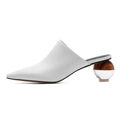 Spherical Heel Pointed Shoes