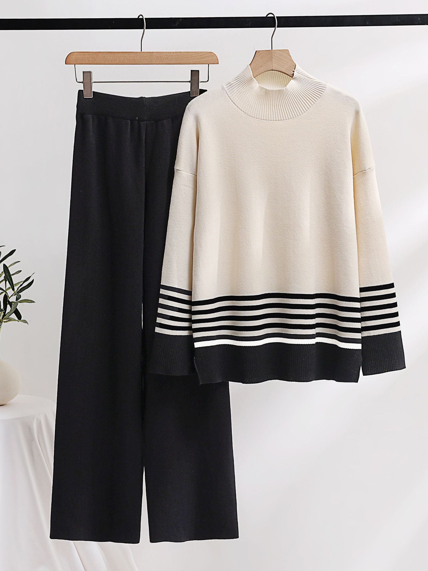 Stripes Sweater+Pants Knit Set